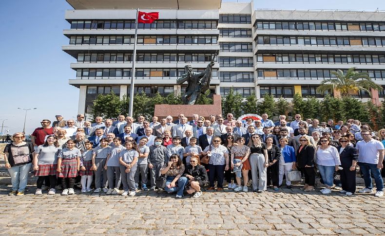 Hasan Tahsin İzmir'de unutulmadı