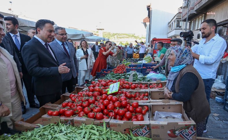 Ali Babacan pazar esnafı ve yurttaşların sorunlarını dinledi