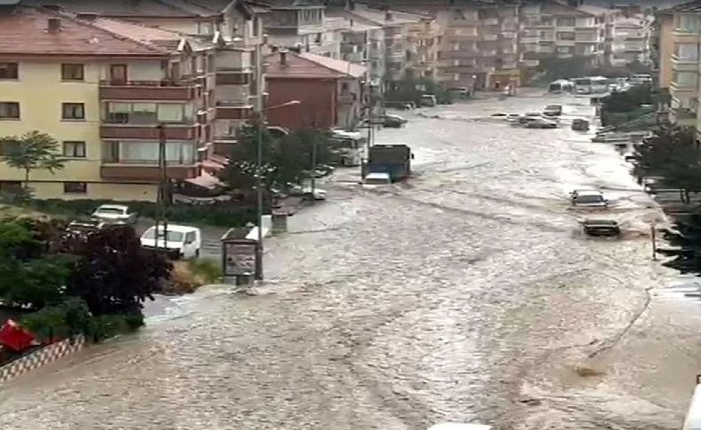 Ankara'da sel felaketi: 1 can kaybı 1 kayıp
