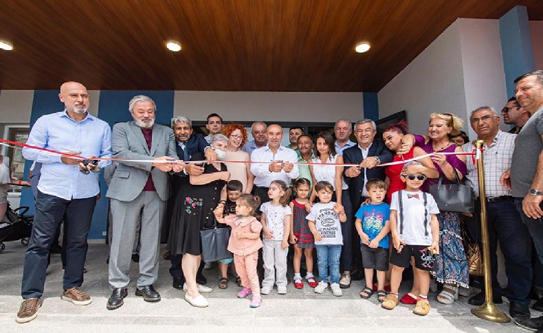 Bornova'da Masal Evi açıldı... Başkan Soyer'den iş dünyasına çağrı