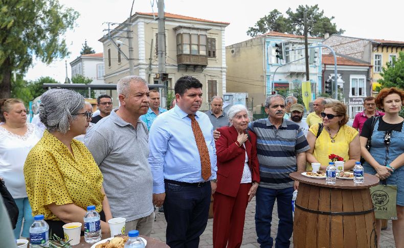 Buca’nın efsanevi şairi unutulmadı