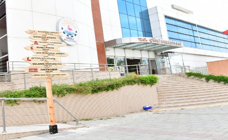 Çiğli Belediyesi'nin gençlik projesine hibe desteği
