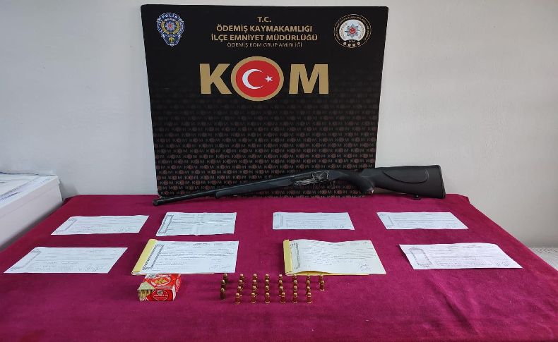 İzmir'de tefecilik yaptığı öne sürülen bir kişi gözaltına alındı