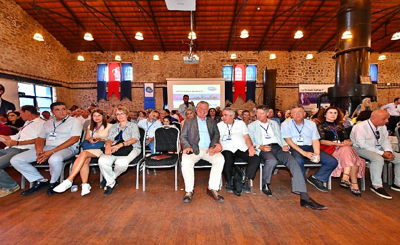 İzmir Kent Konseyi’nin 18. Genel Kurul'u yapıldı! Hangi kararlar alındı?