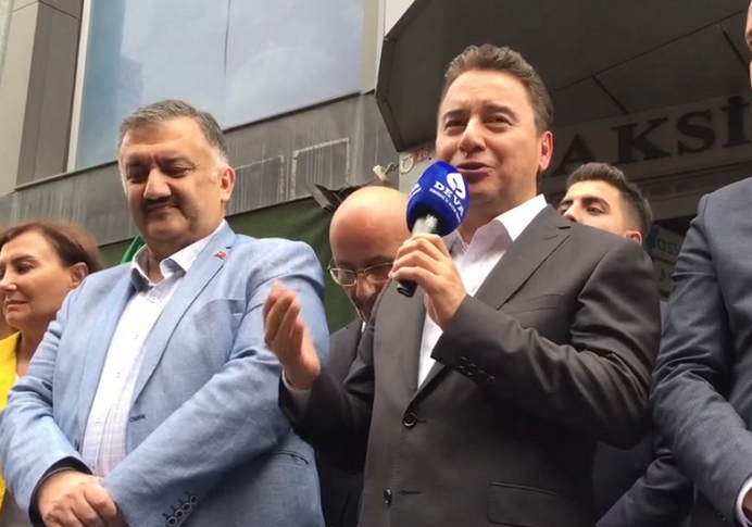 Ali Babacan:  Ülkeyi temerrüt çukuruna düşürürlerse işimiz zorlaşacak