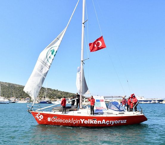 Çiğli'nin yelken takımı Deniz Kuvvetleri Kupası'na hazır