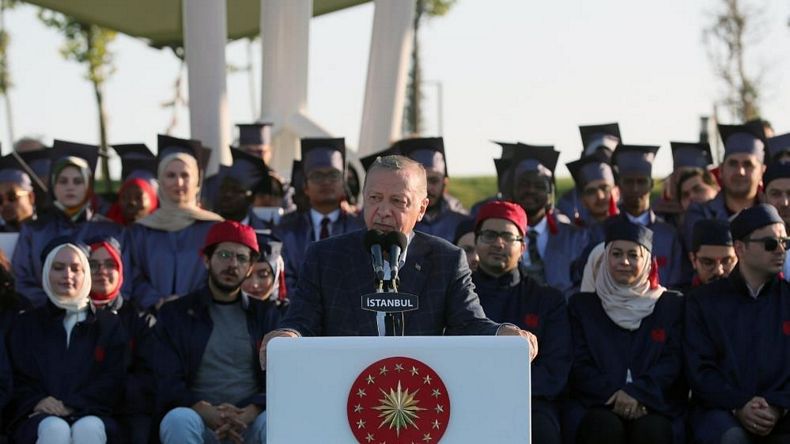 Erdoğan: Bütün mesele dost kazanmak