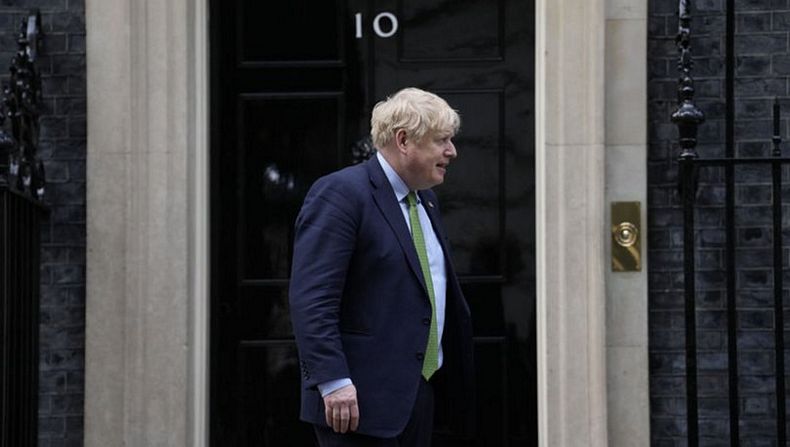 İngiltere Başbakanı Boris Johnson istifa etti