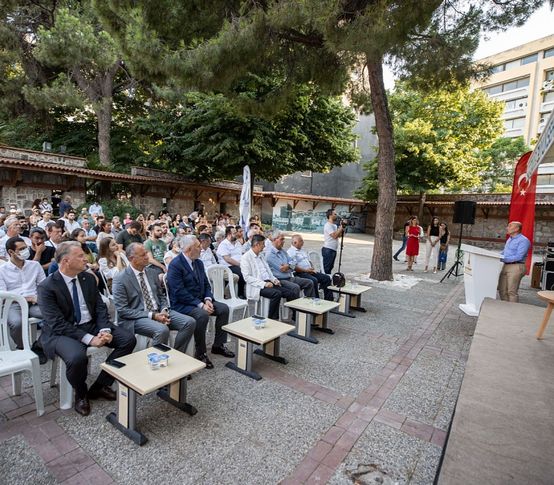 İzmir'de 'Lozan' konferansı: Soyer'den 99. yıl mesajı