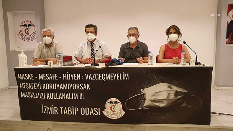 İzmir Tabip Odası'ndan bakanlığa 'maske ve HES kodu' çağrısı