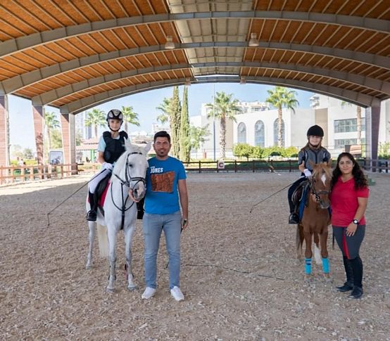 Karşıyaka geleceğin binicilerini yetiştiriyor