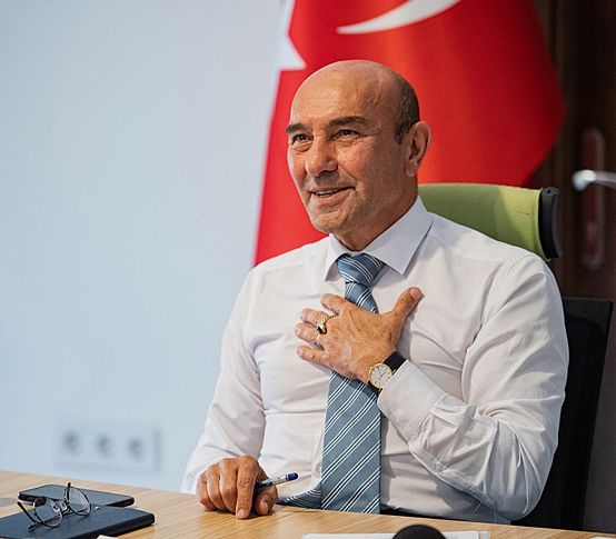 Soyer’den bayram mesajı: Güzel ve güneşli günler çok yakın