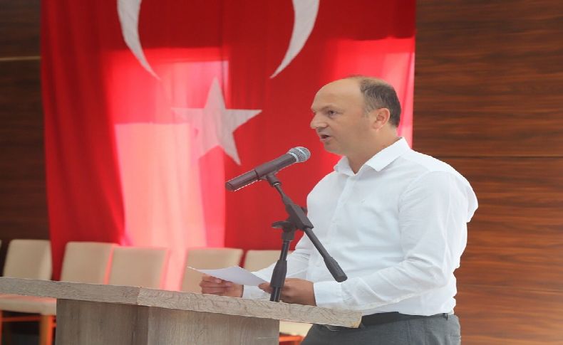 CHP Menderes'te flaş gelişme: İlçe başkanı istifa etti!