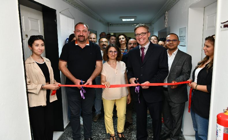 Çiğli Belediyesi Mülteci Danışma Ofisi açıldı