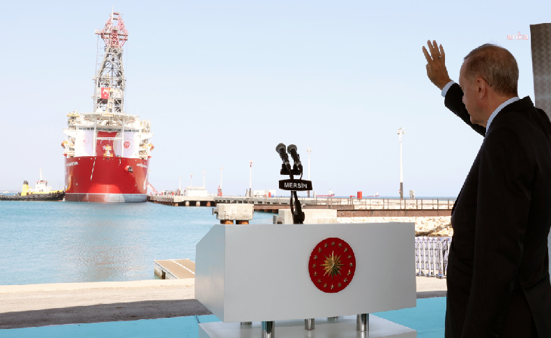 Erdoğan, yeni sondaj gemisini ilk görev yerine uğurladı
