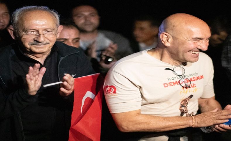 CHP lideri Kemal Kılıçdaroğlu Kocatepe'ye yürüdü