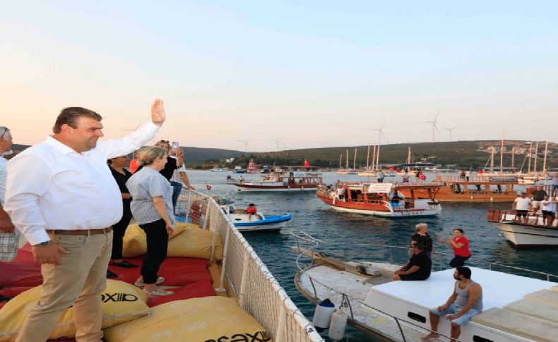 Sığacık'ta yat limanı tepkisi; 'Çocuklarımız beton değil, balık yesin!'