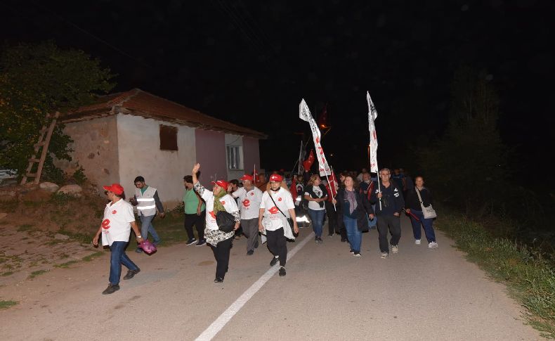 Torbalı kafilesi Zafer Yürüyüşü’nde