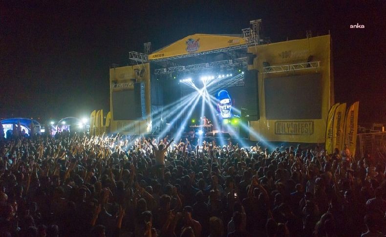 Zeytinli Rock Festivali’nin yasaklanmasına tepkiler sürüyor