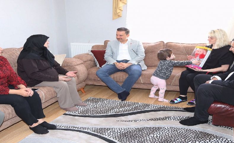 AK Parti’den Hülya Onaylı’nın ailesine taziye ziyareti