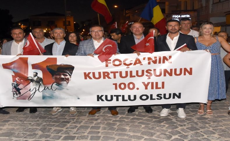 Foça'da Kurtuluşun 100. yıl coşkusu