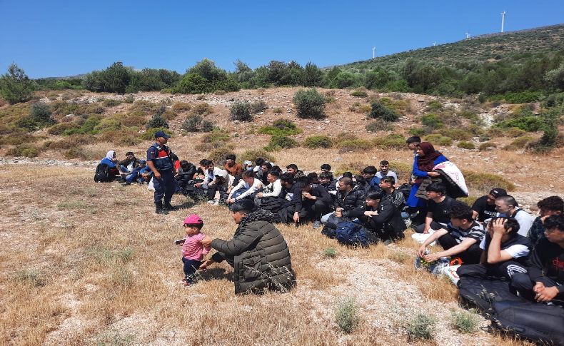 İzmir'de göçmen operasyonu: 156 göçmen yakalandı