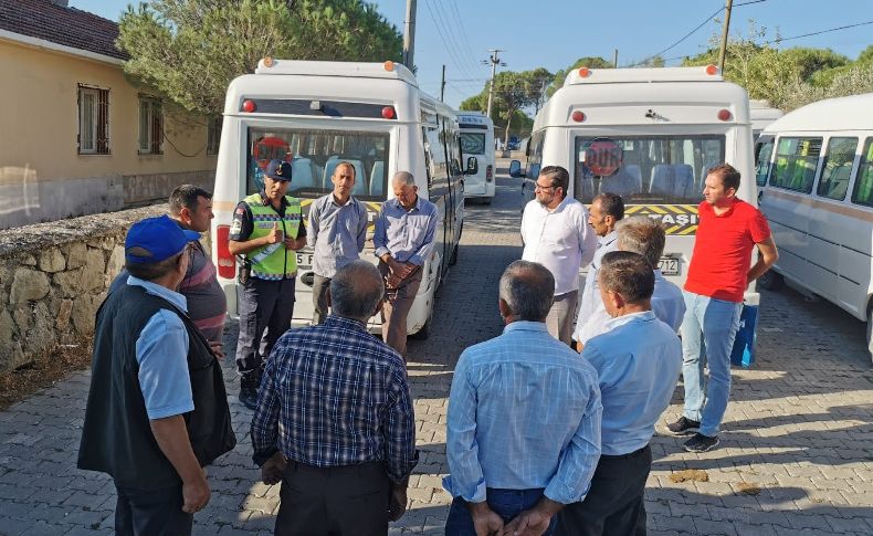 İzmir'de jandarmadan servis şoförlerine eğitim