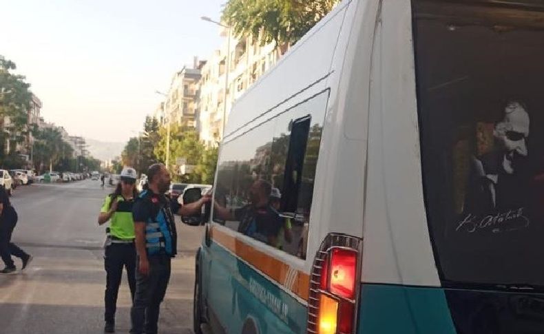İzmir'de yolcu minibüslerine şok denetleme
