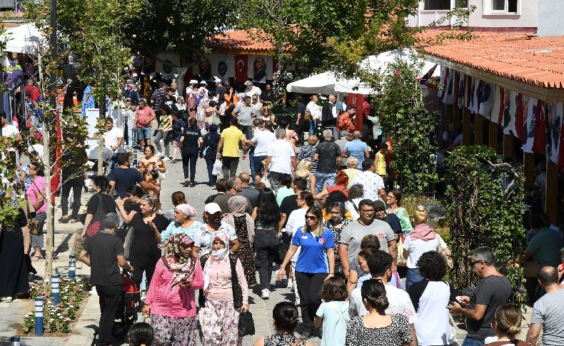 Kavacık Üzüm Festivali'ne yoğun ilgi