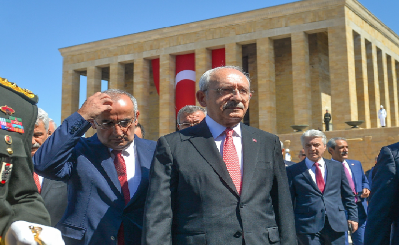 Kılıçdaroğlu, 99 gençle birlikte yarın Anıtkabir'e çıkacak
