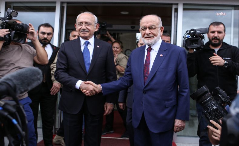 Kılıçdaroğlu, Karamollaoğlu’nu ziyaret etti