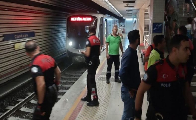 Metro'da intihar girişimi