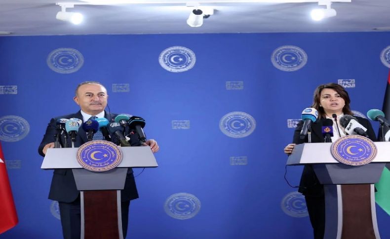 Çavuşoğlu'ndan, Yunanistan ve Fransa'ya: Anlaşmaya müdahale etme hakkı yok