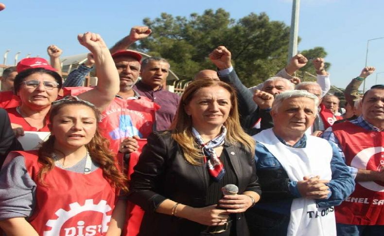 DİSK'ten Profesör Akarsu'ya destek! Soruşturma ve sürgüne protesto