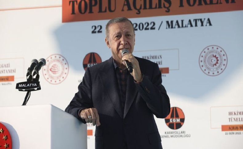 Erdoğan'dan başörtüsü için referandum çağrısı