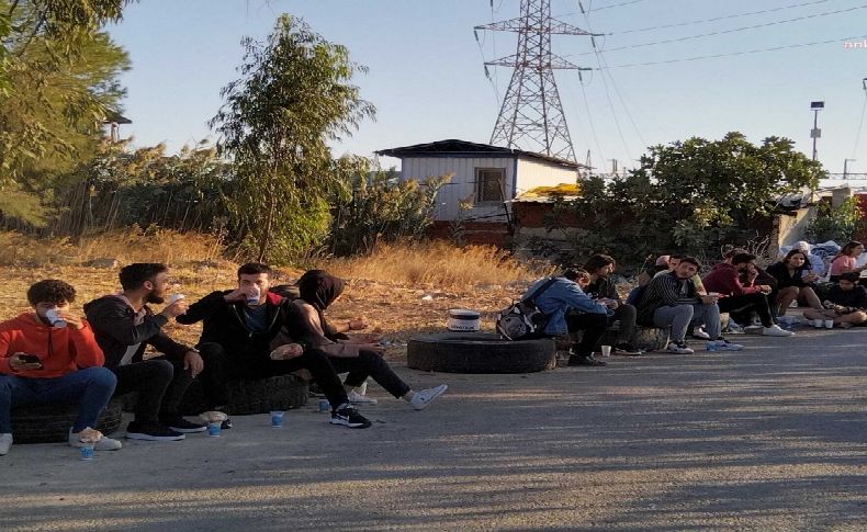 İKÇÜ ‘Yemek dağıtımına engel’ iddialarına yanıt