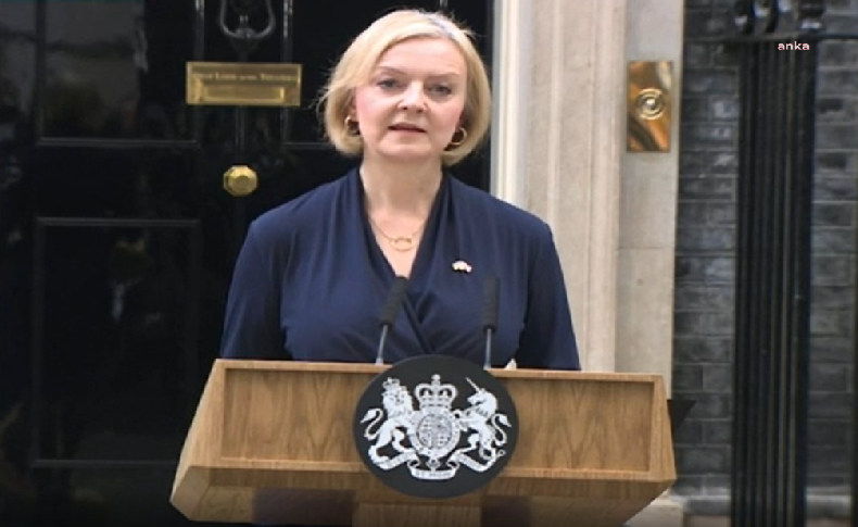 İngiltere Başbakanı Liz Truss istifa etti