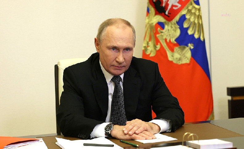 Putin, Rusya’nın ilhak ettiği dört bölgede sıkıyönetim ilan etti