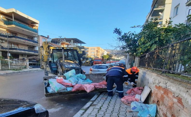 Bayraklı’da 3 yılda 378 bin ton atık toplandı