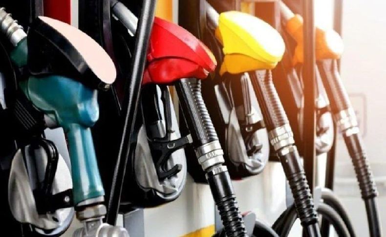 Benzine zam geldi