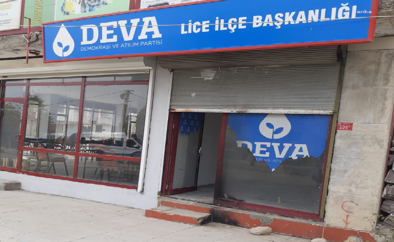 Deva Partisi Lice ilçe binasına molotoflu saldırı