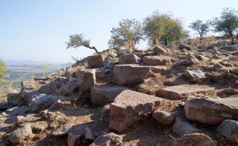 Dikili’den tarih çıktı: Bakanlık’tan yeni SİT kararları