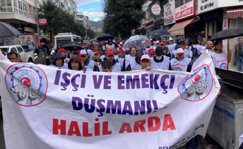 Gaziemir Belediyesi önünde protesto: 28 işçi tazminatsız işten çıkarıldı