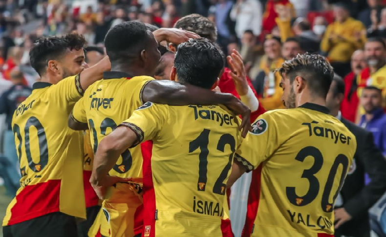 Göztepe, lider Eyüpspor deplasmanında