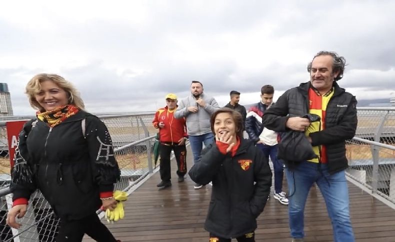 Gürsel Aksel Stadyumu’nun kapıları ziyaretçilere açıldı