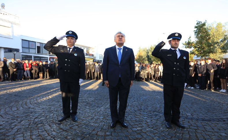 Güzelbahçe Ata'sını andı