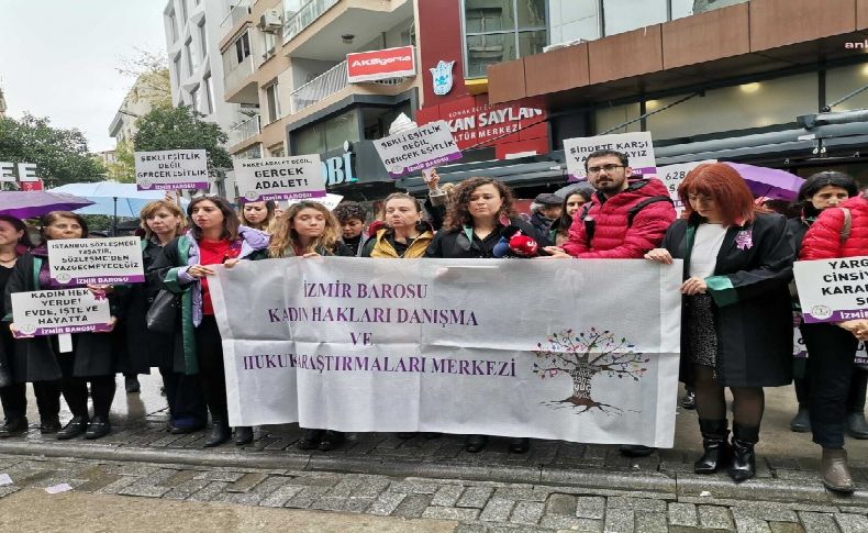 İzmir'de avukatlardan '25 Kasım' yürüyüşü