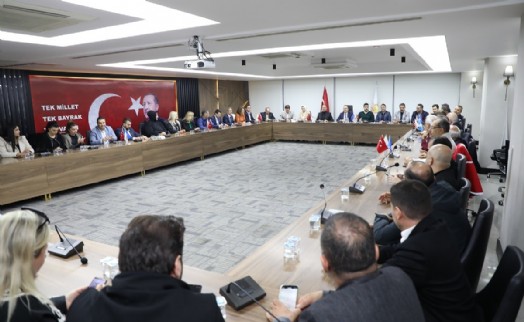 AK Parti İzmir İl Başkanı Sürekli: 'Soyer haklı; İzmir hizmet bekliyor'