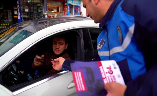 Aliağa zabıtasından Engelliler Gününe özel bilgilendirme