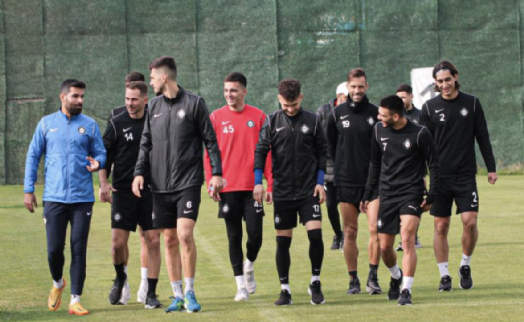 Altay, deplasmanda zor kaybediyor